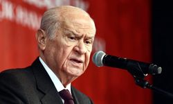 Bahçeli'nin hareketi gündeme damga vurdu! Bakın Erdoğan'a ne yaptı