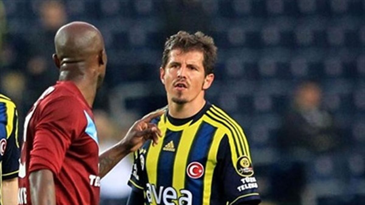 Emre Belözoğlu, Didier Zokora'ya 'Pis Zenci' Diyor