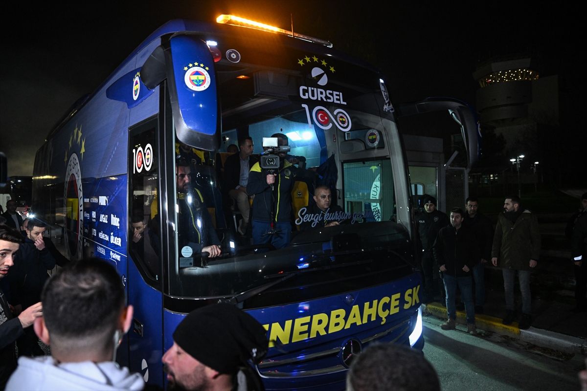 AA-20231230-33310330-33310329-FENERBAHCE_KAFILESI_ISTANBULA_DONDU