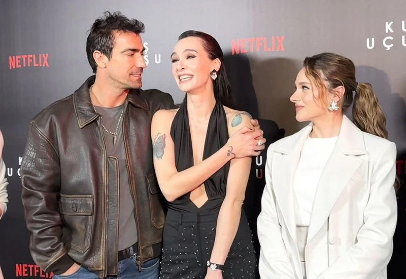 İbrahim Çelikkol'un Birce Akalay’ın omzundan öptüğü görüntülere yorum yağdı!