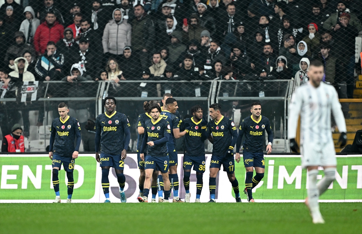 AA-20231209-33144898-33144889-BESIKTAS_FENERBAHCE