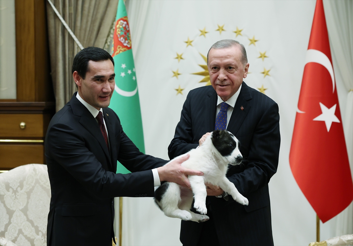 672870d5a7dd6 aa 20231026 32528494 32528491 cumhurbaskani erdogan turkmenistan devlet baskani berdimuhammedov