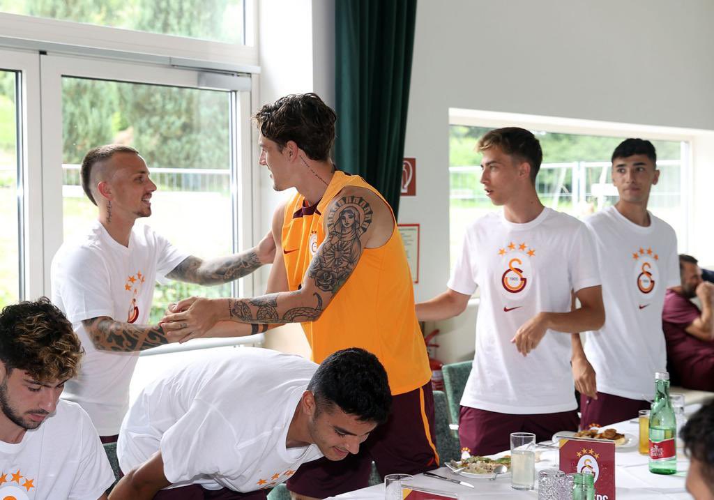 6728af4230ec1 angelino galatasaray transfer