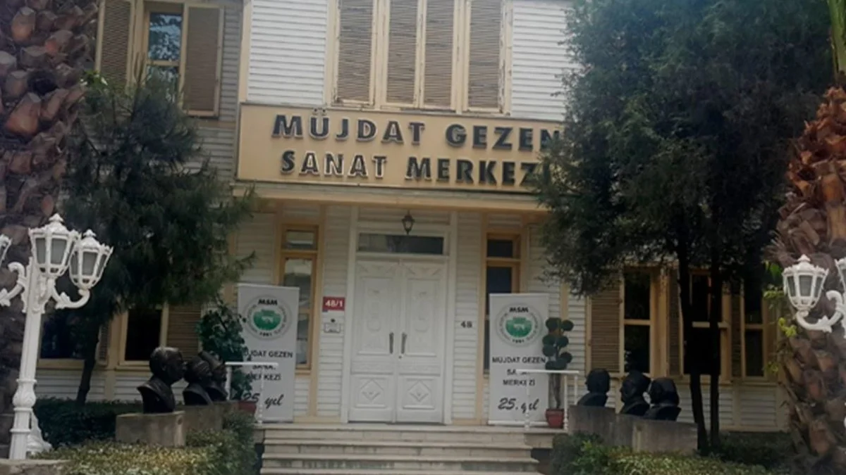 6728c235e9c7f mujdat gezen