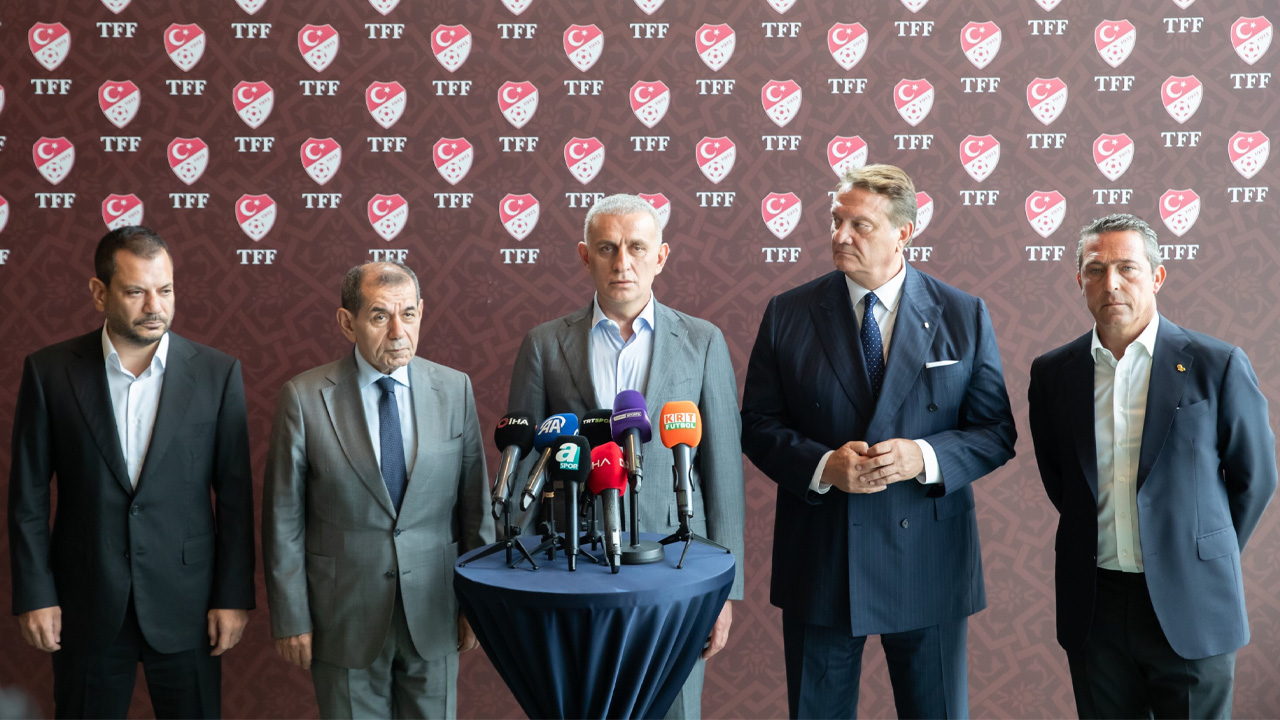 Riva'da kritik görüşme: TFF Başkanı İbrahim Hacıosmanoğlu, başkanlarla