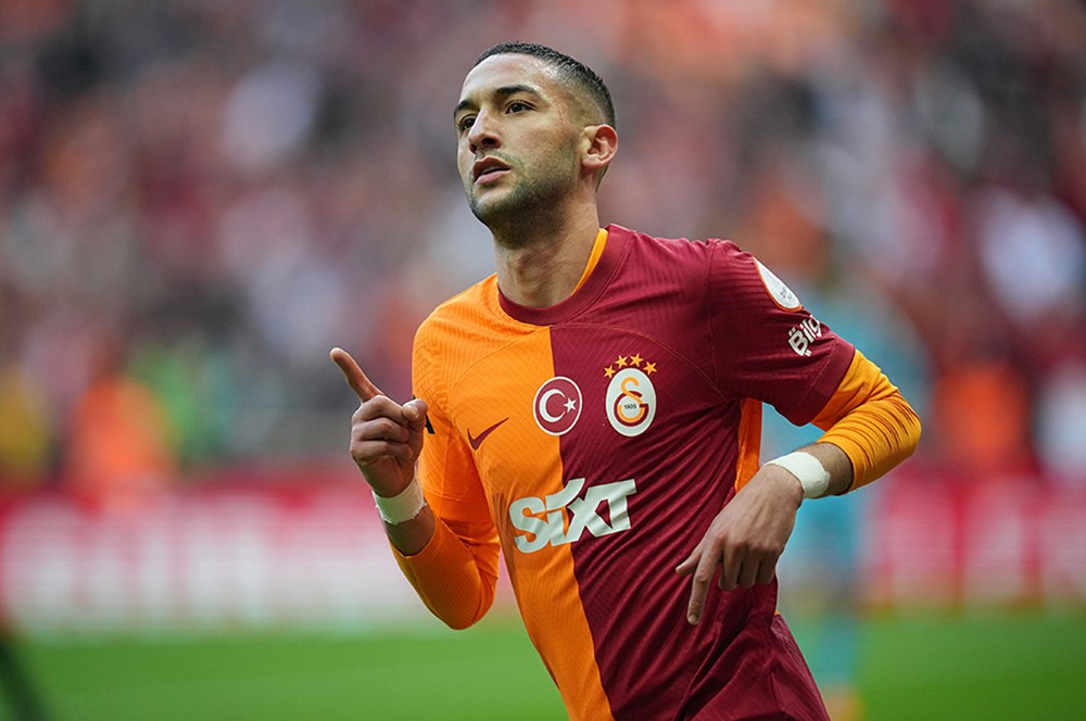 Galatasaray'dan sakatlık açıklaması! Yıldız futbolcu 3 hafta sahalarda olmayacak