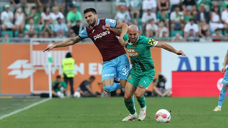 Trabzonspor yine yenildi: Bordo-Mavililer, Konferans Ligi'ne düştü