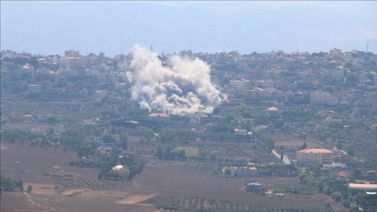 Hizbullah, İsrail'e havadan saldırıda bulundu