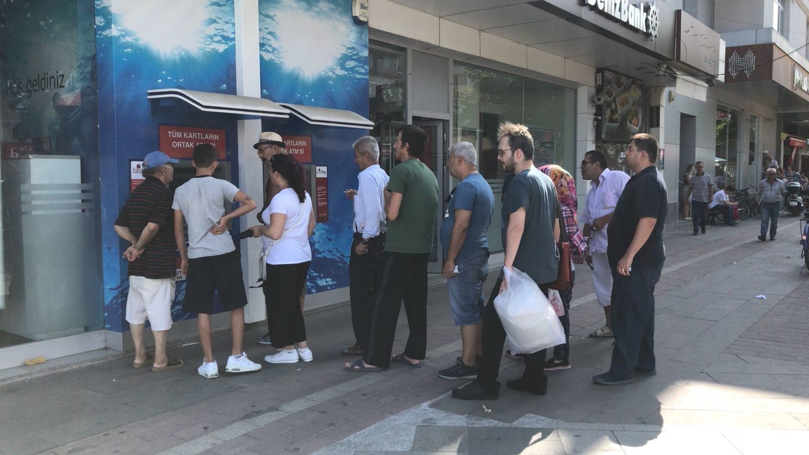 Bankacılık sektöründe büyük değişim! ATM'lerde kuyruklar uzayacak…