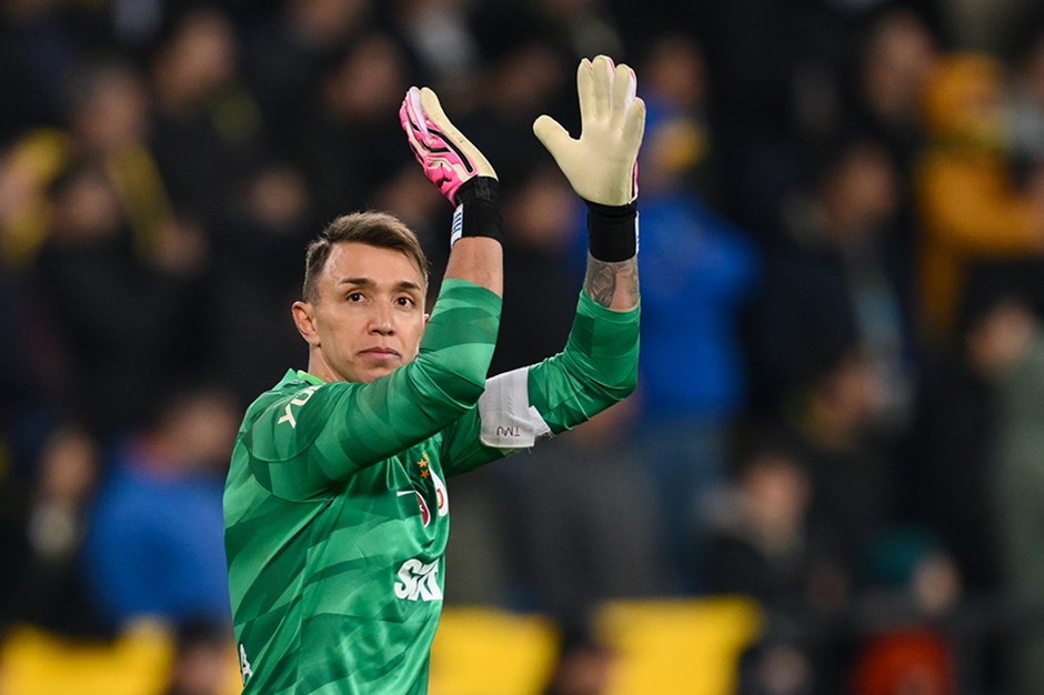 Böyle duyurdular: Fernando Muslera emekli oldu