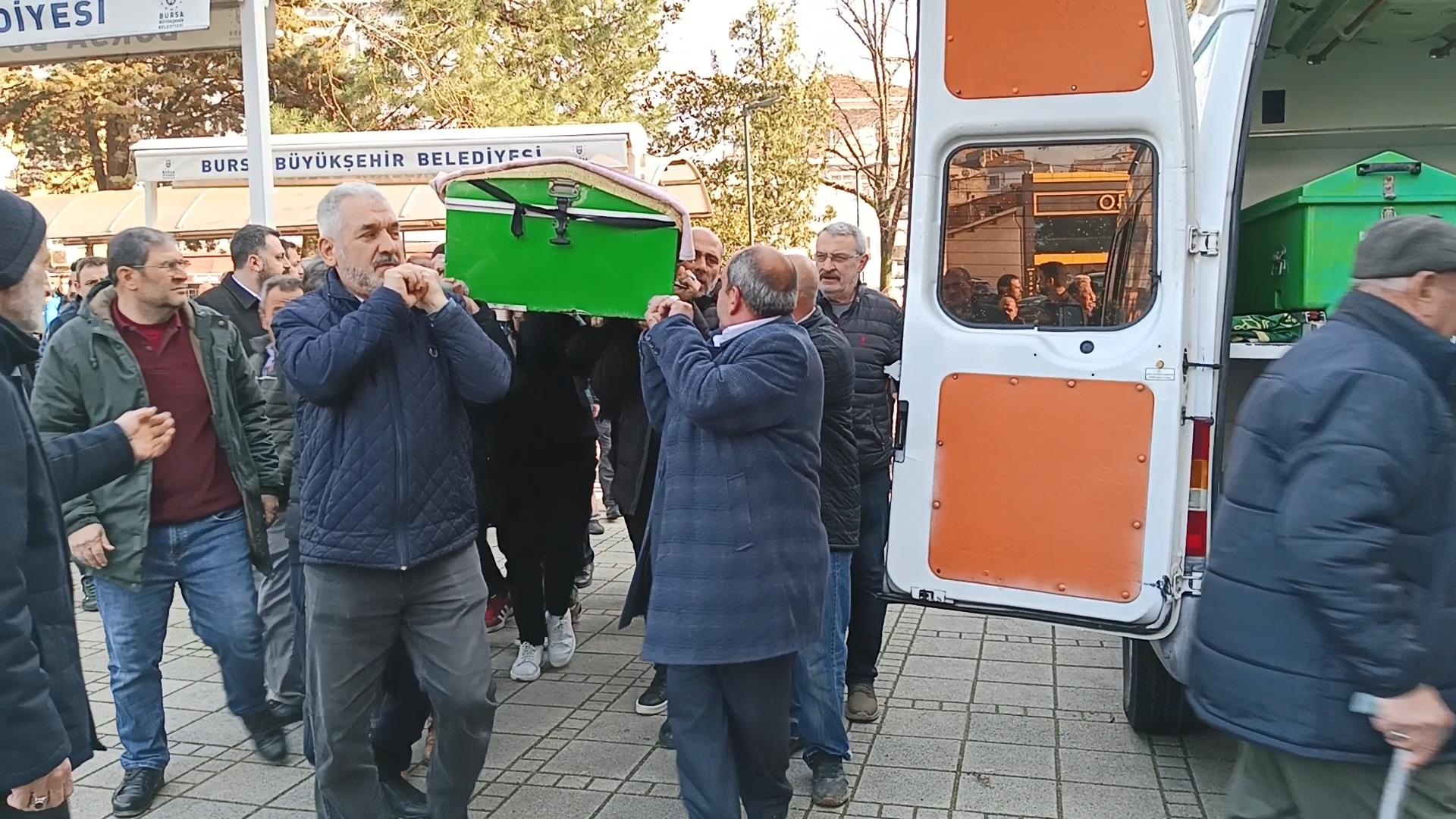 Çanakkale'deki depremin hissedildiği Bursa’da balkondan atladı: Genç adam toprağa verildi…