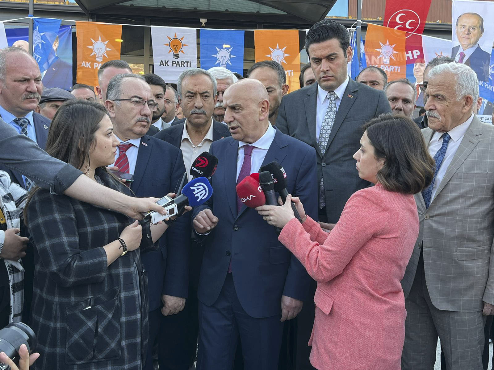 AK Parti Ankara adayı Altınok: Su fiyatını yüzde 50 indireceğiz