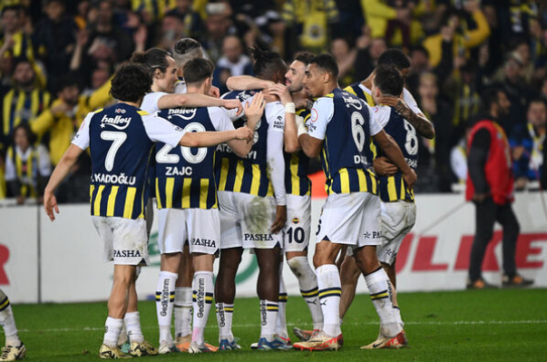 Ankaragücü-Fenerbahçe maçı ne zaman, saat kaçta, hangi kanalda? Fenerbahçe maçı şifresiz mi?