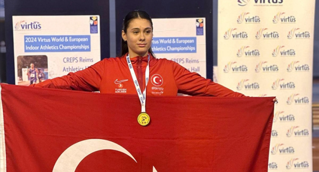 Aysel Önder dünya rekoru kırdı!