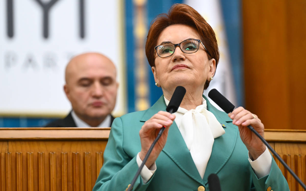 Meral Akşener'den Ekrem İmamoğlu'na gönderme! Eli genel merkezde, gözü başka mevkilerde olanlar bu şehri yönetemez