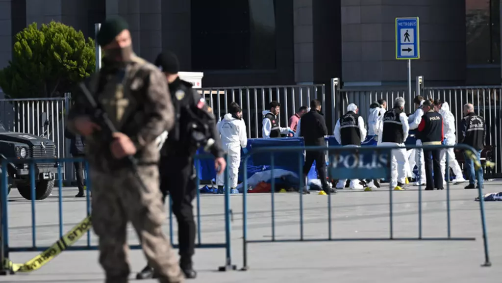 İstanbul Adliyesi'ndeki terör saldırısında 48 kişiye tutuklama talebi