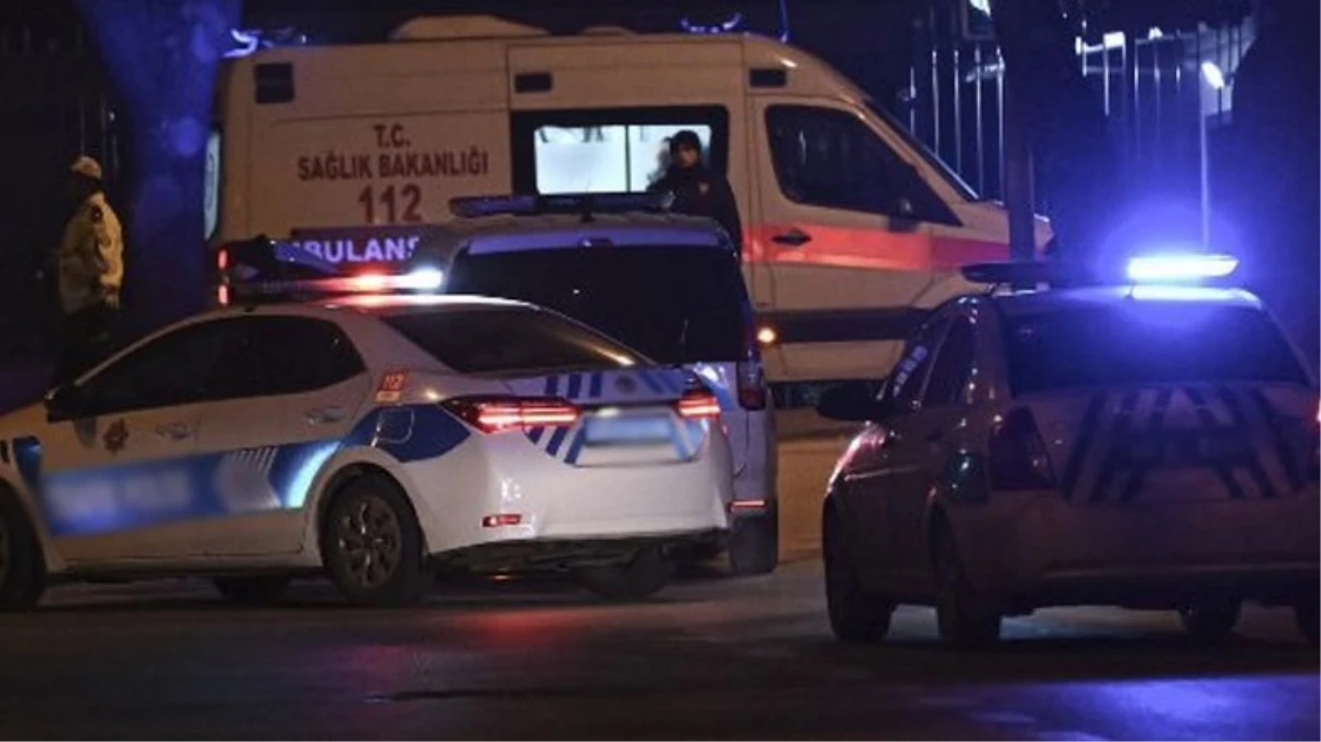 Ankara'da seyir halindeki polis aracından atladı!