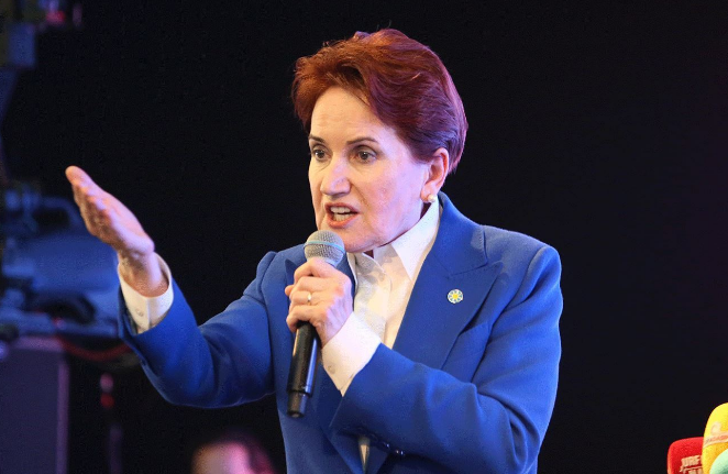 Meral Akşener CHP'yi bombaladı! Dürüst ve açık şekilde DEM ile el sıkı