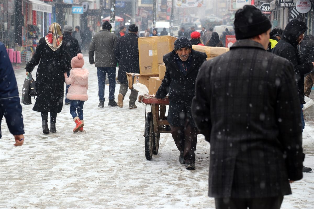 Meteoroloji raporu: 6 bölge için kar ve sağanak uyarısı