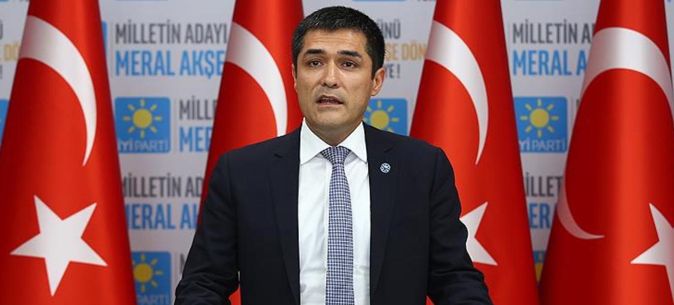 İYİ Parti'de ortalığı karıştıran SMS: Buğra Kavuncu açıklama yaptı