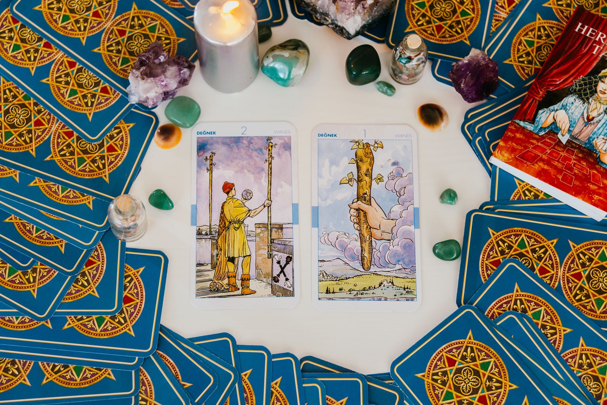 Tarot Kartı Hediye Edilir Mi, Tarot Kartı Hediye Anlamı?