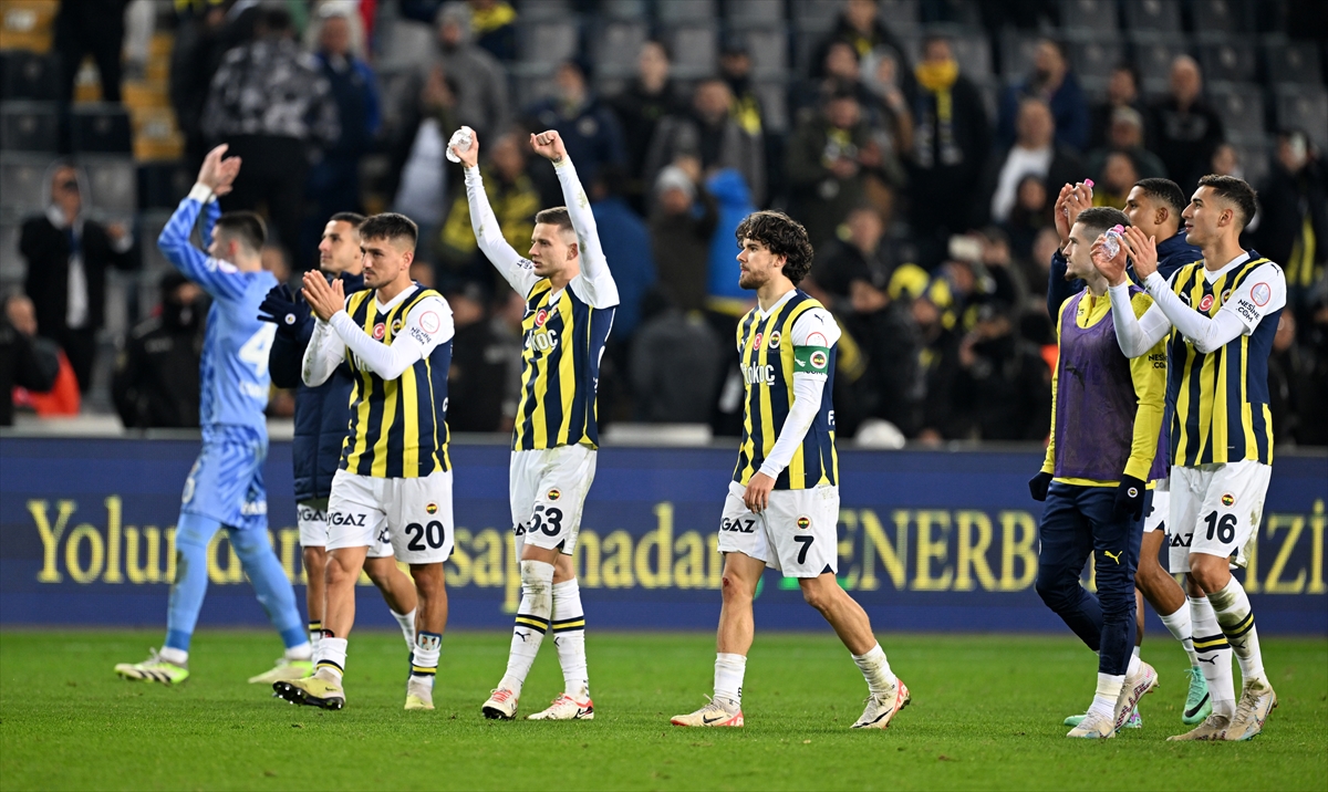 Fenerbahçe-Sivasspor maçı ne zaman? Hangi kanalda, saat kaçta?