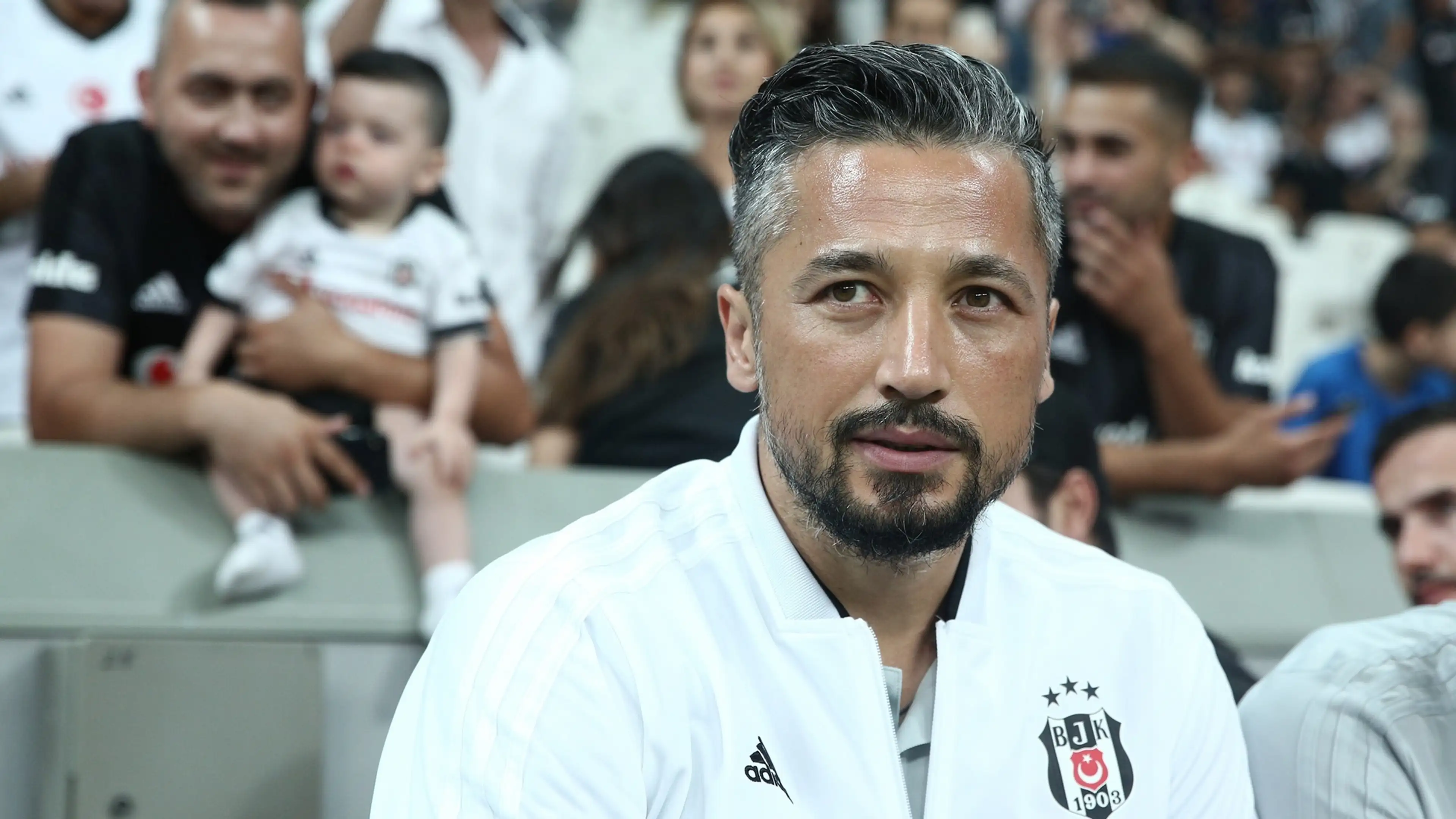 Eski futbolcu İlhan Mansız ikinci kez baba oluyor!