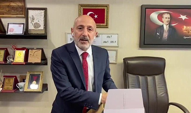 CHP'li Ali Öztunç, AK Partili Hayrettin Güngör’ün milletvekillerine gönderdiği hediyeleri iade etti!