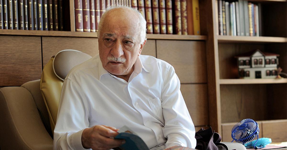 Fetullah Gülen'in 25 yıldır yanındaki isim itiraf etti! FETÖ kapana kısıldı, Gülen iade edilebilir