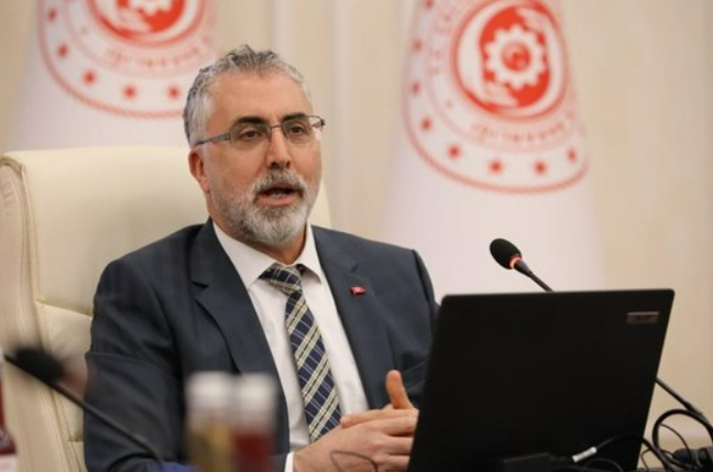 Bakan Vedat Işıkhan'dan memur zammı açıklaması