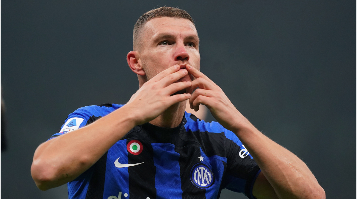 Fenerbahçe Edin Dzeko transferini resmen duyurdu!