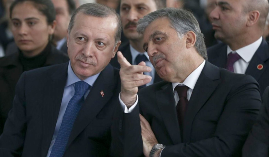 Abdullah Gül'den Erdoğan'a telefon