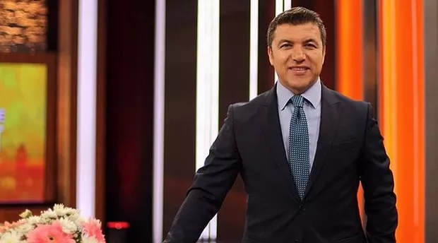 İsmail Küçükkaya AA'ya sallarken yanlışıkla ANKA'ya salladı!