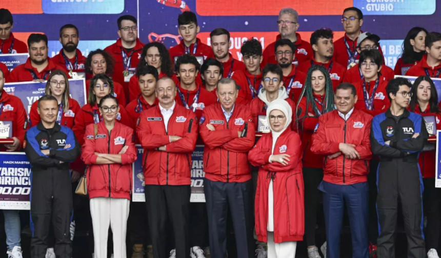 Nevşin Mengü Aliyev üzerinden Cumhur İttifakı'nı hedef aldı!