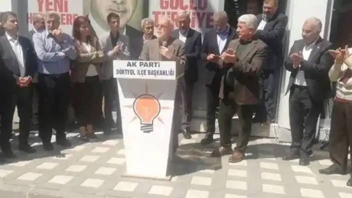 AK Parti'nin toplantısında skandal sözler! Bu deprem Allah'ın kırbacıdır