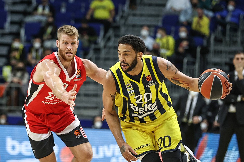 Euroleague'de play-off eşleşmeleri belli oldu! Fenerbahçe kimle karşılaşacak?