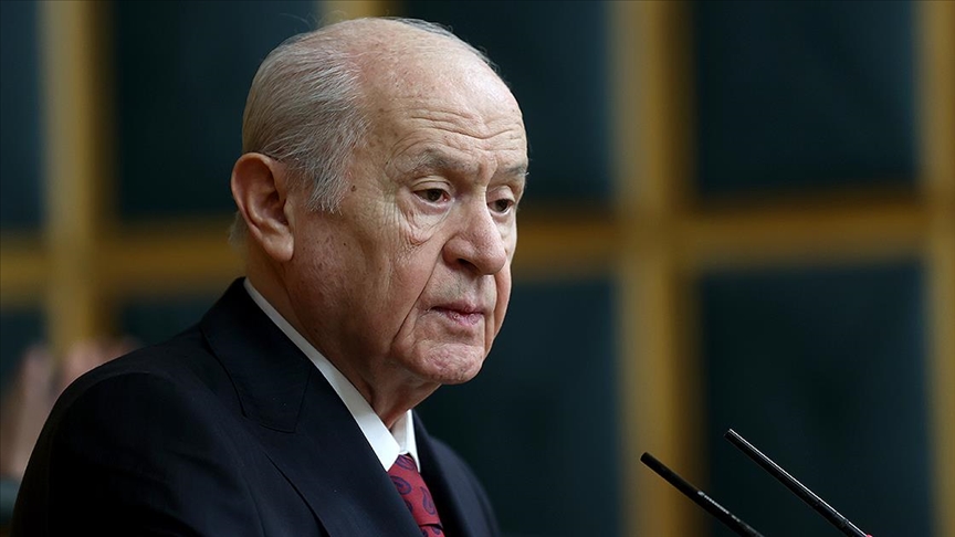 Ak Parti, Bahçeli'nin karşısına kabineden rakip çıkardı!