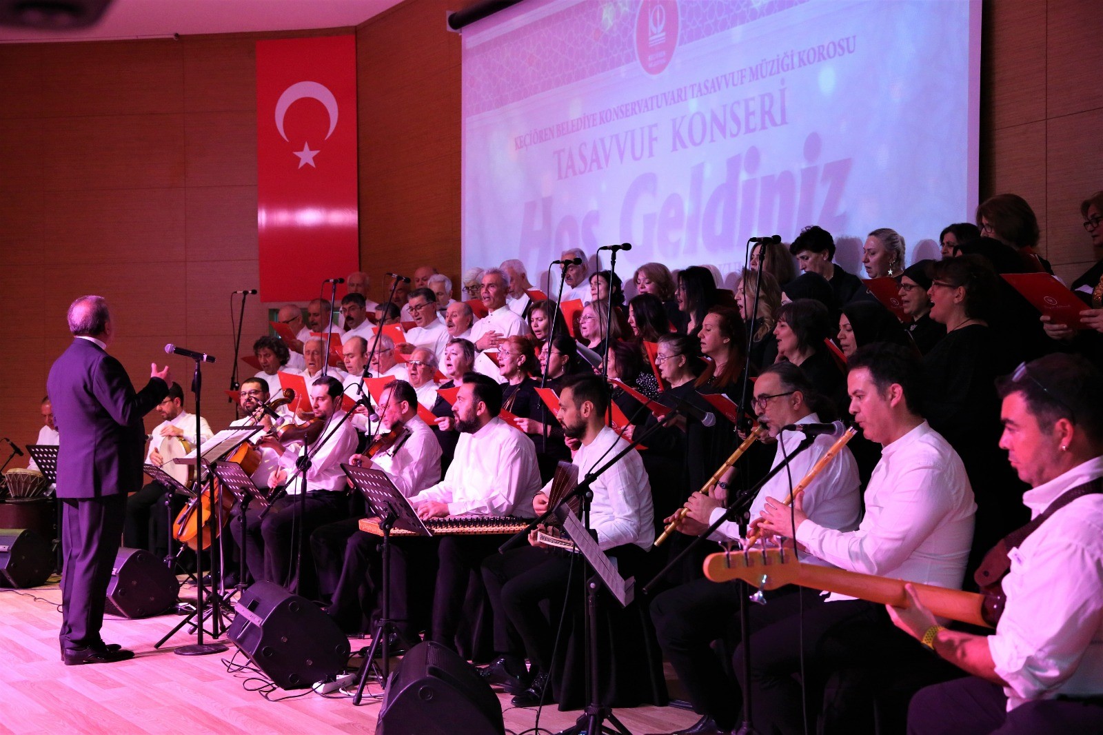 Keçiören Belediyesi'nden vatandaşa konser!