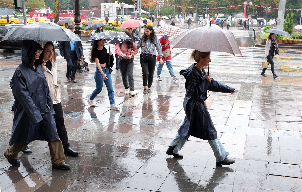 Meteorolojiden uyarı: O illerde sağanak yağış var