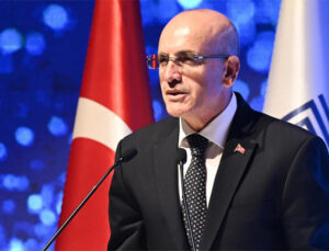 Milyonlarca çalışanı ilgilendiriyor: Mehmet Şimşek’ten asgari ücret açıklaması