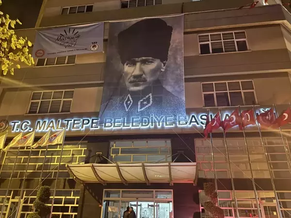 Maltepe Belediyesi'ne grev kararı asılması