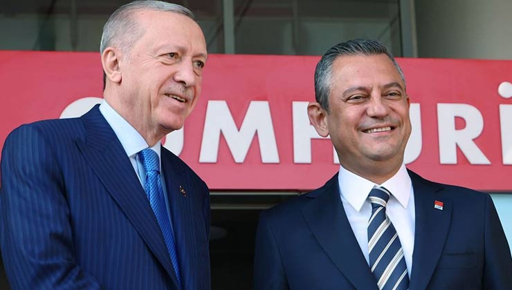 2024’ün son seçim anketinde sürpriz sonuçlar! AK Parti mi CHP mi önde? Arada 3 puan fark var