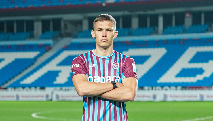 Trabzonspor, Sikan’ı duyurdu: “Tarihe geçecek bir hikâye yazmaya geldim”